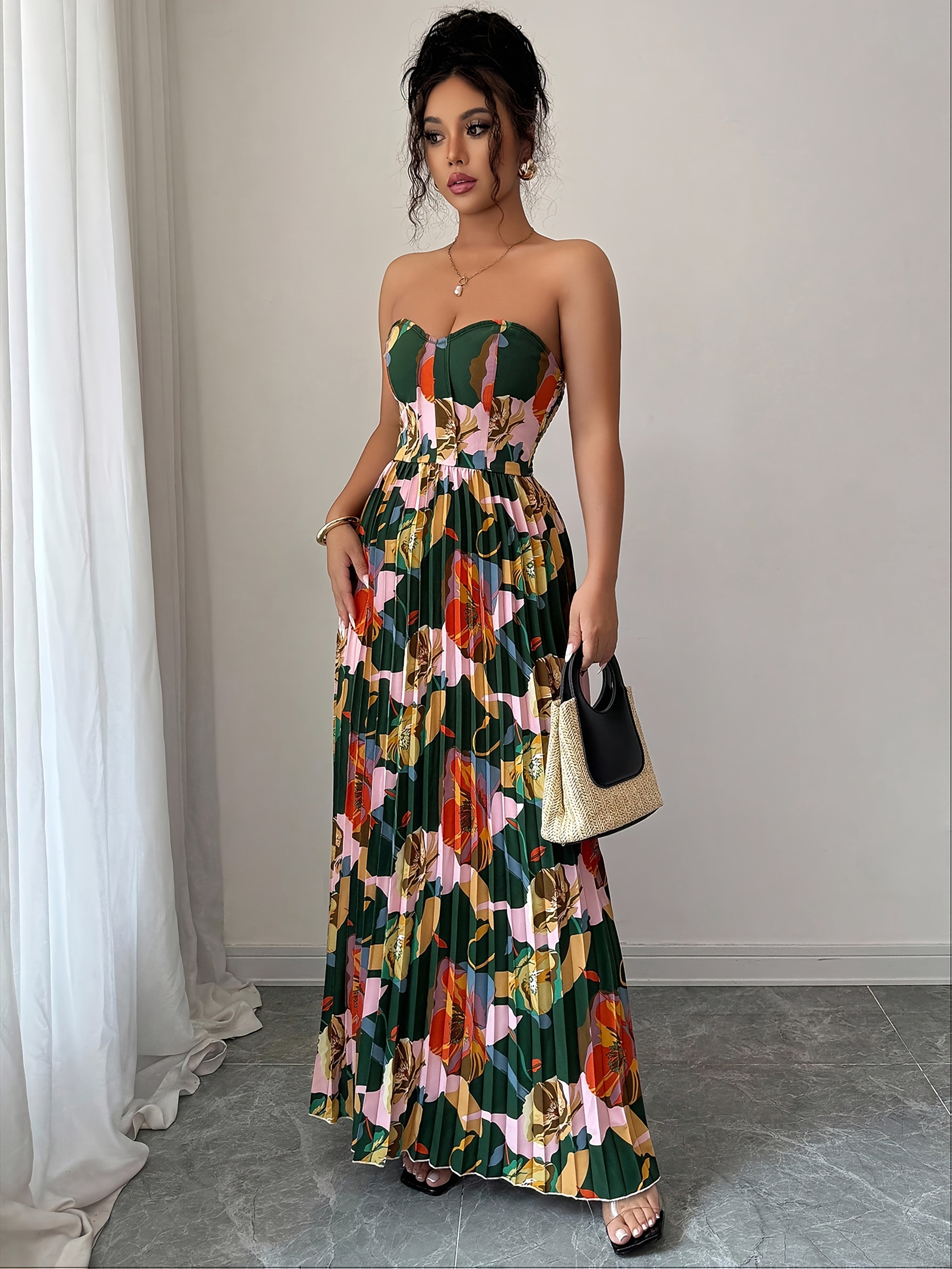 Chinché Floral Dress