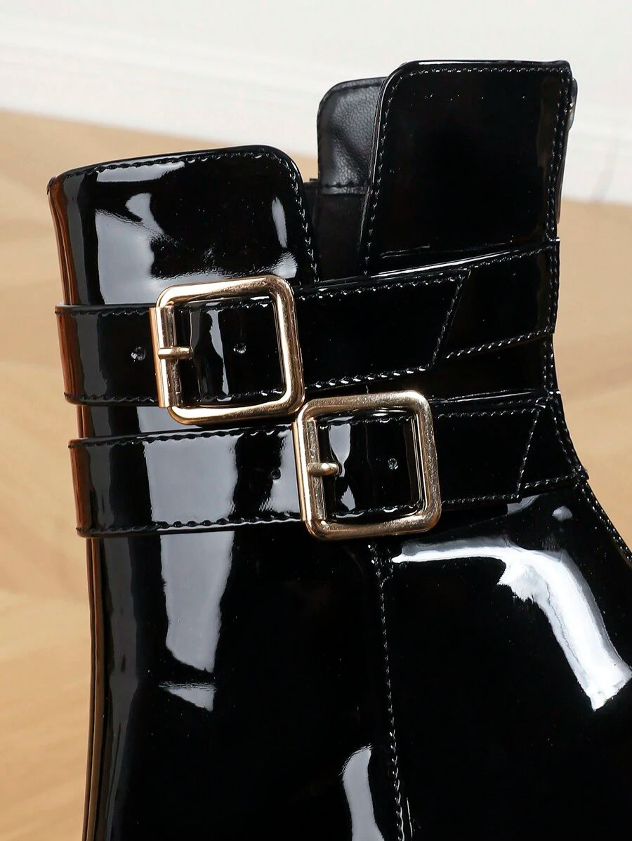 Mariella Heel