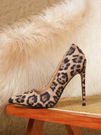 Francesca Heel