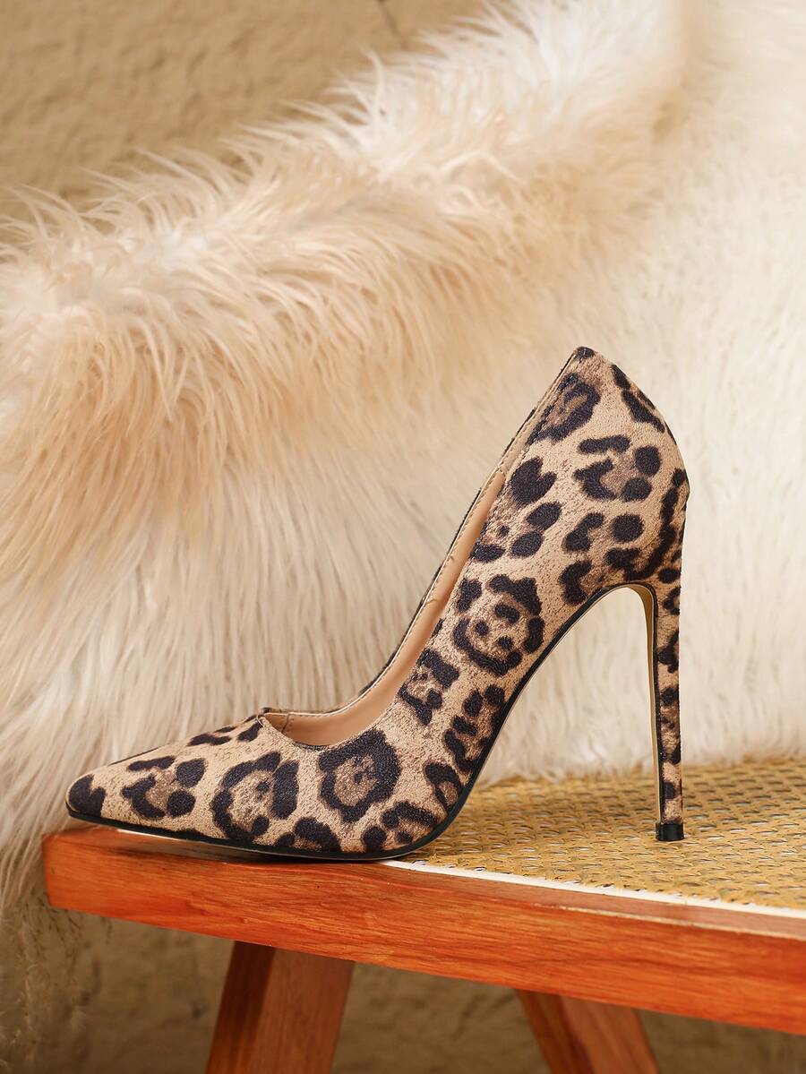 Francesca Heel