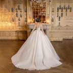 Bonnies wedding dress