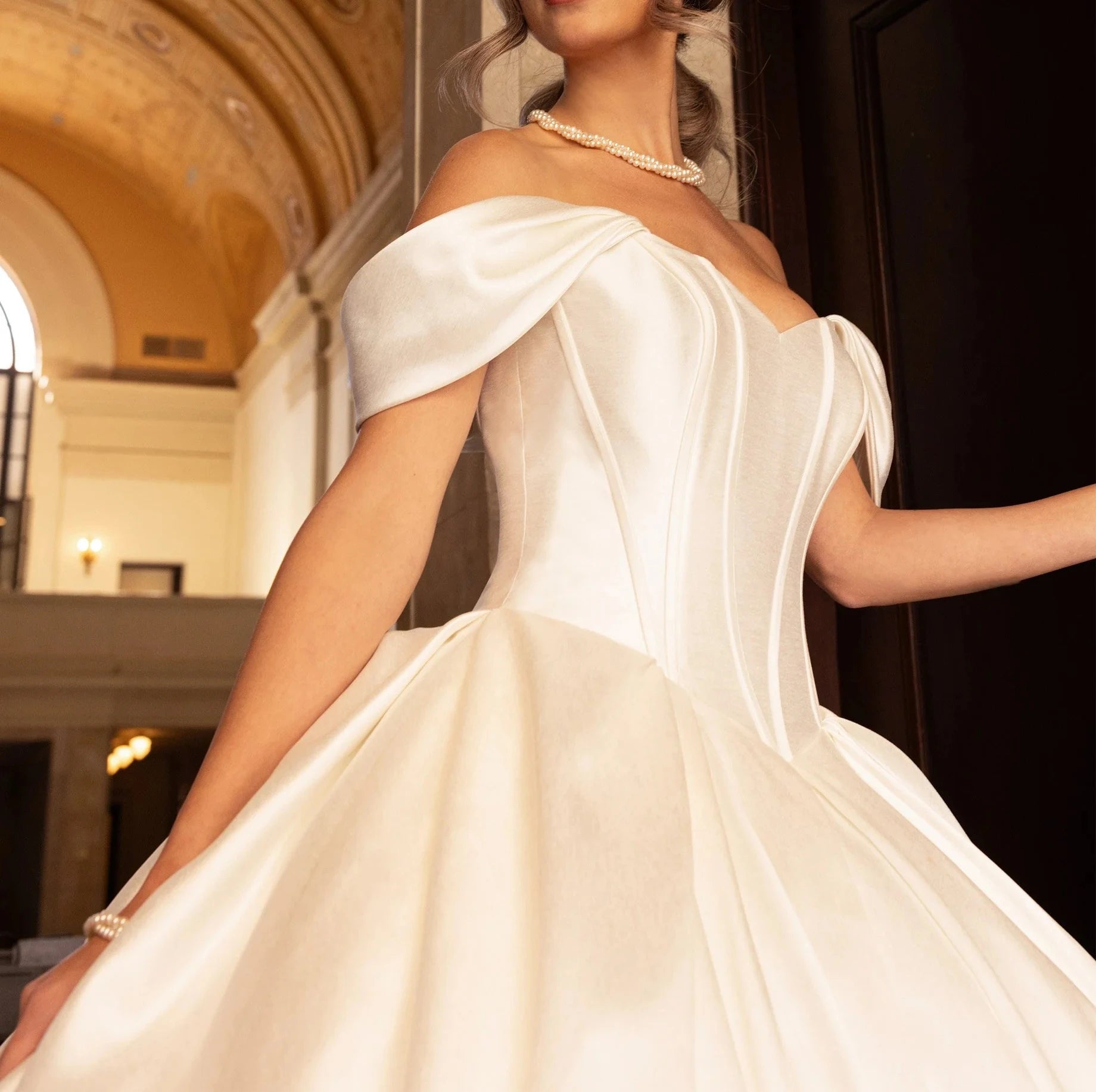 Mirical dress wedding