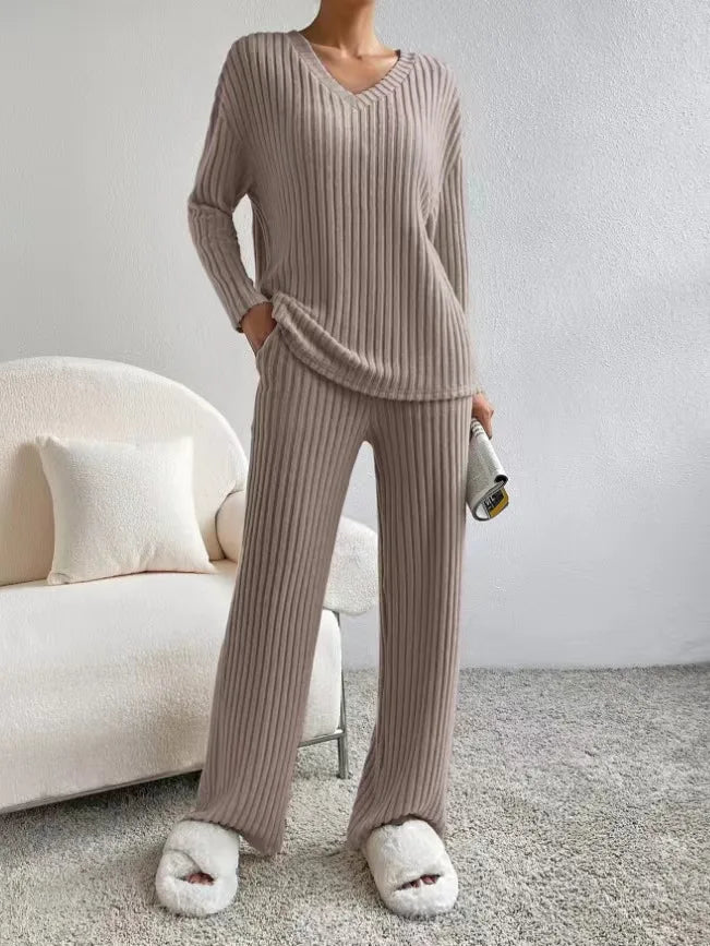 The Ribbed Lounge Set