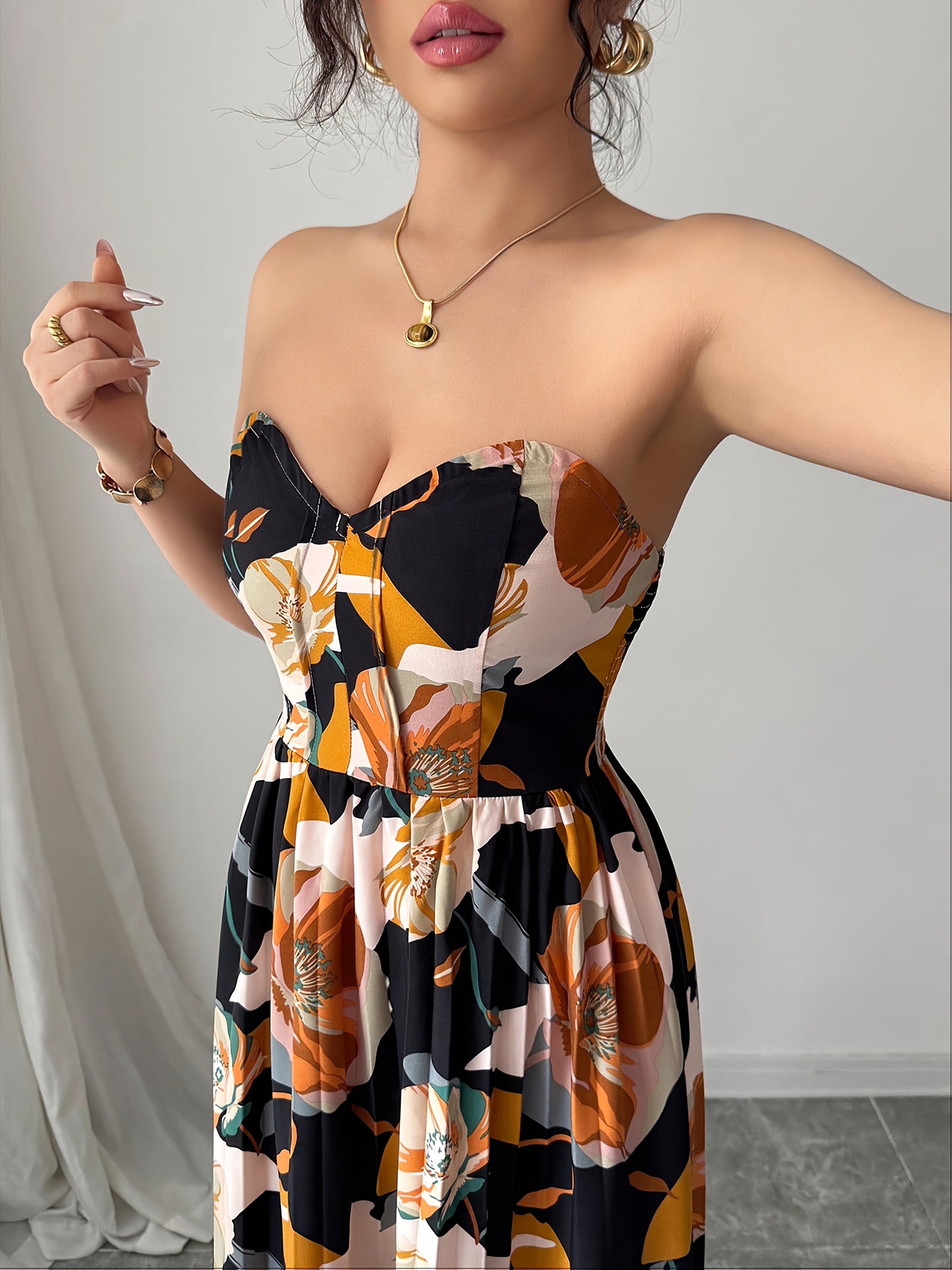 Chinché Floral Dress