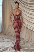 Latin Hourglass maxi