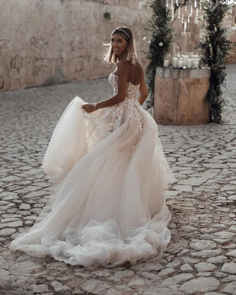 Bella wedding dress